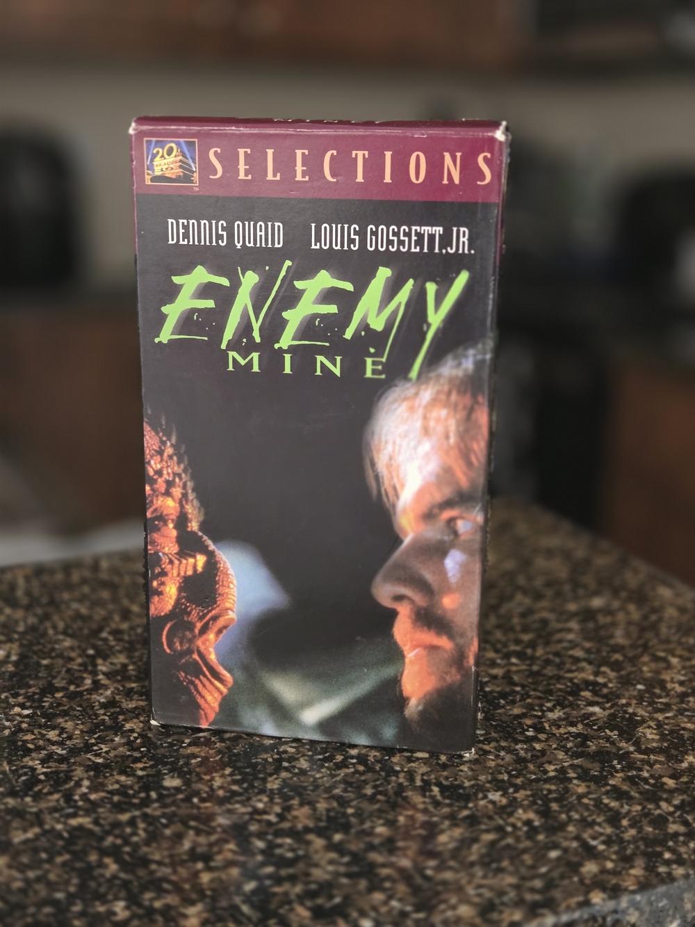 Enemy Mine (VHS, 1997) Dennis Quaid Louis Gossett Jr